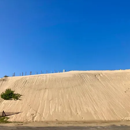 Dune Ocean Luxe Appartement, Acces Prive, Parking & Wifi 50m Ocean Surf Apartment
